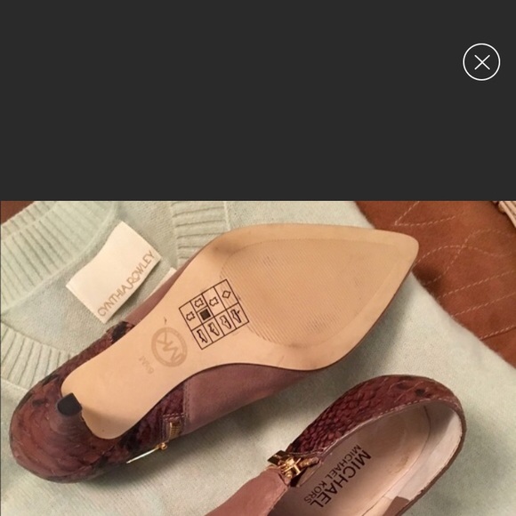 Michael Kors booties (like new) - Picture 2 of 7